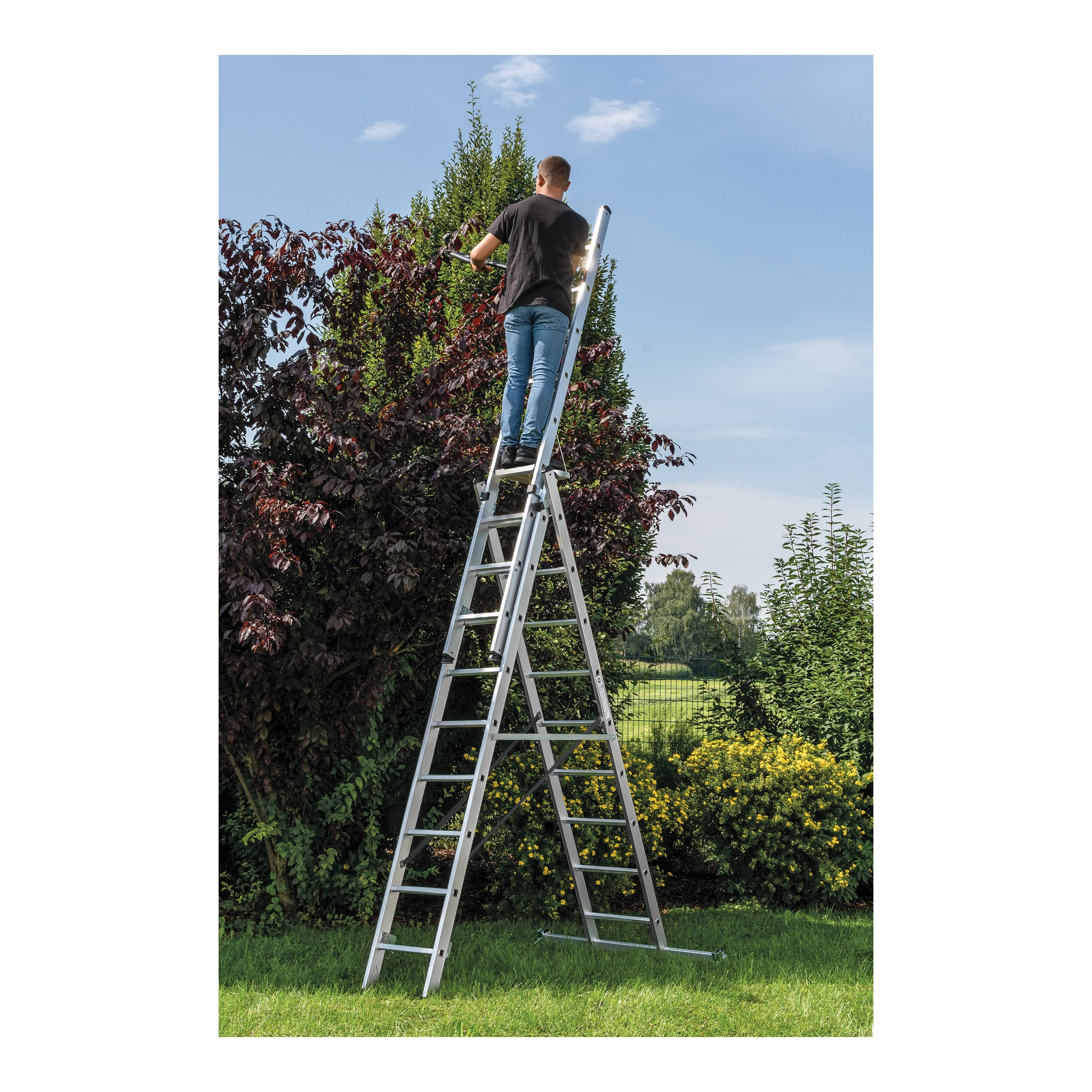 MUNK | Mehrzweckleiter 3-teilig mit nivello®-Traverse 3x13 Sprossen – Bild 8