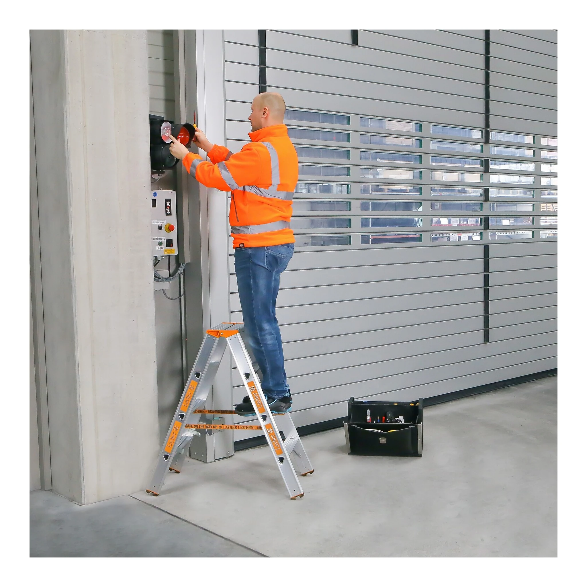 LAYHER | Alu-Schwerlasttritt | 2 x 3 Stufen – Bild 2