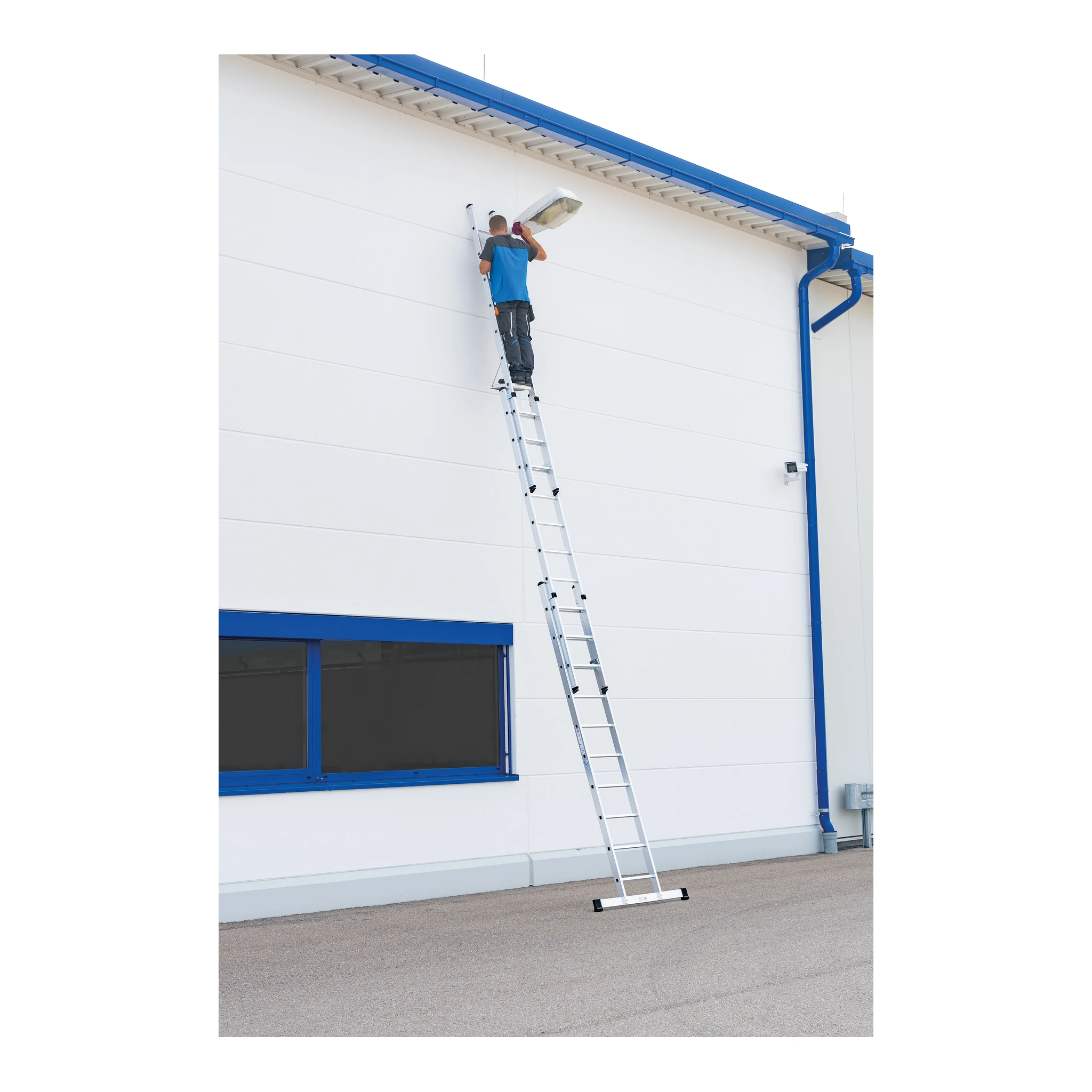 MUNK | Sprossen-Schiebeleiter 3-teilig mit Standard-Traverse 3x10 Sprossen – Bild 3