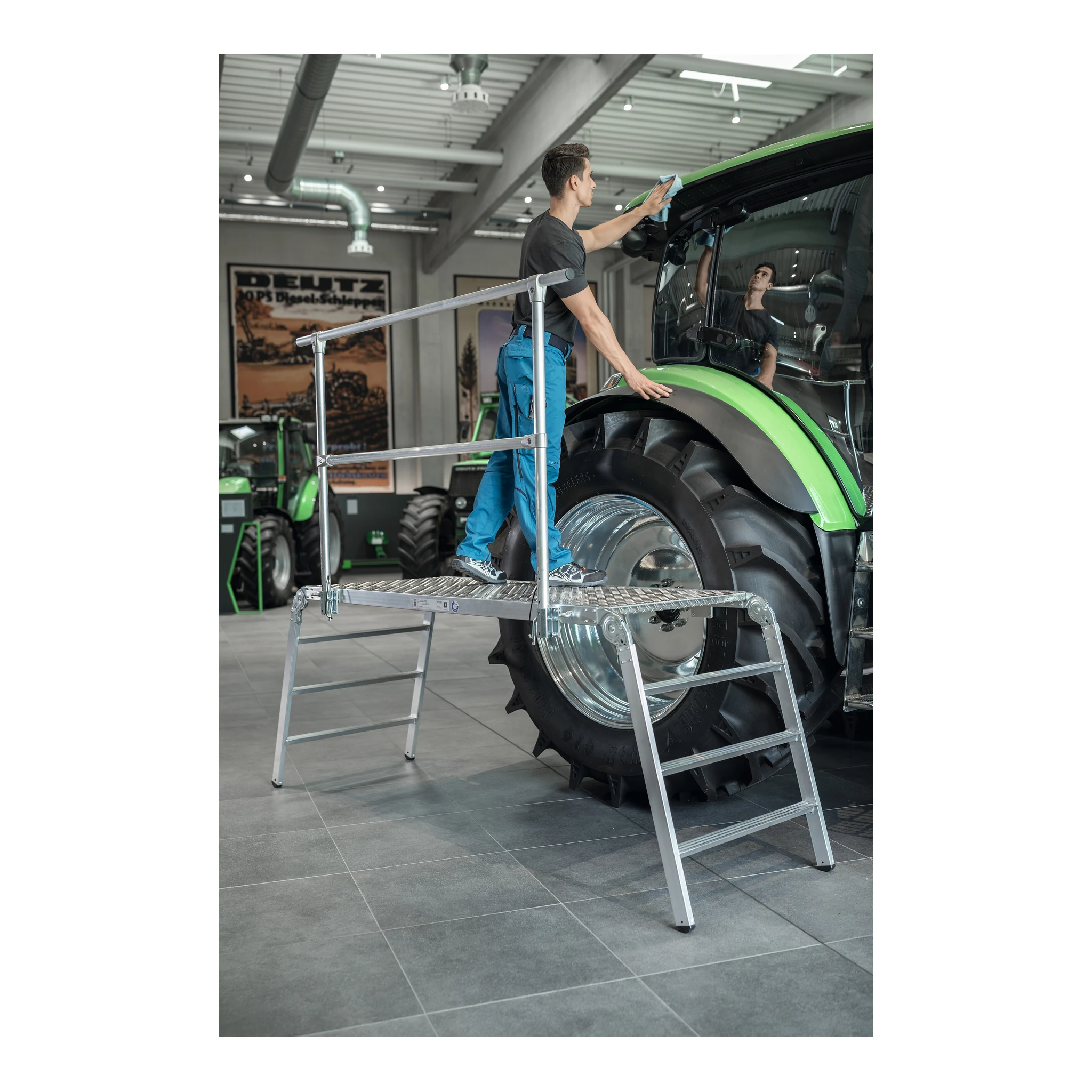 MUNK | Arbeitsplattform klappbar – Bild 2