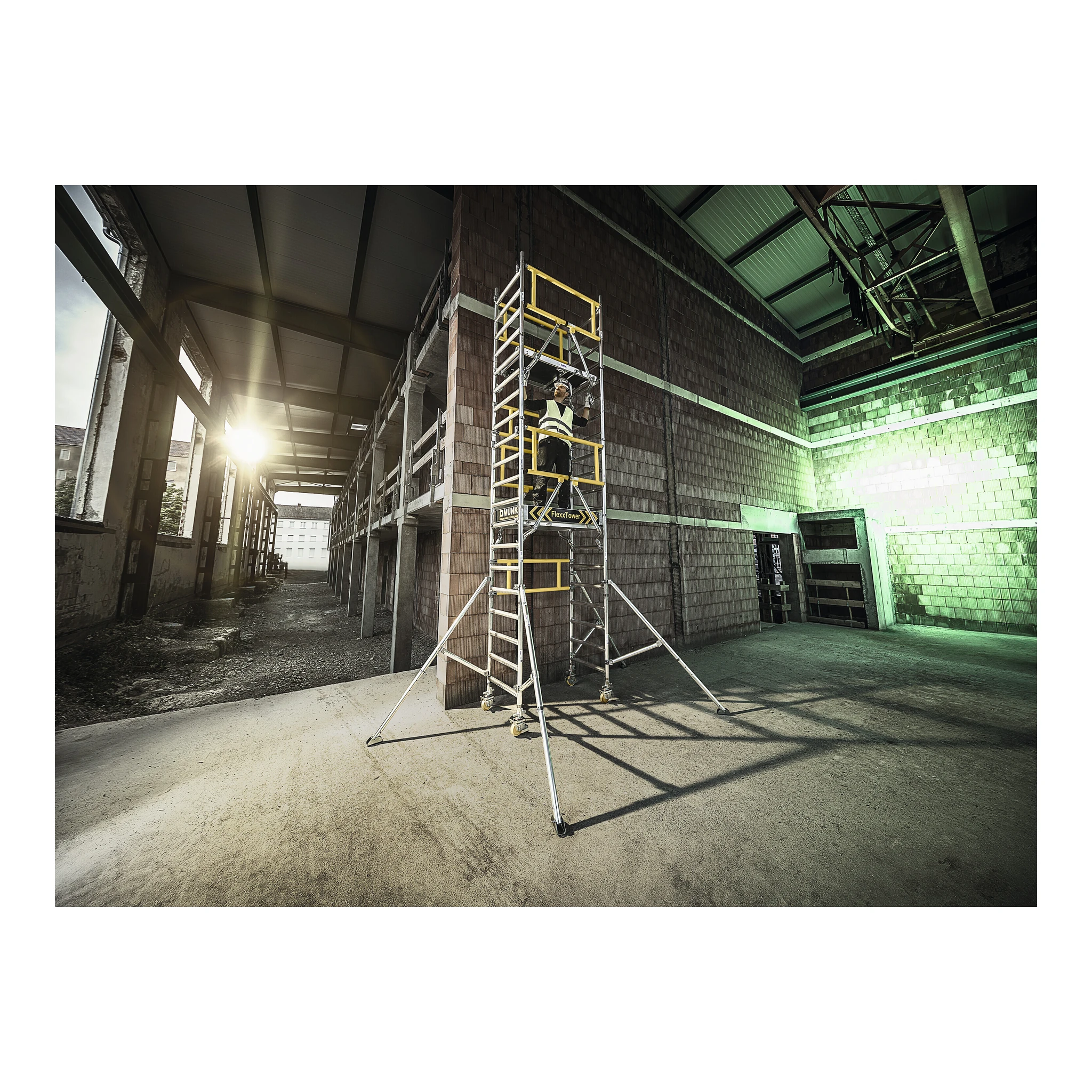 MUNK | FlexxTower SG mit vorlaufendem Geländer Plattformhöhe 3,10 m – Bild 2