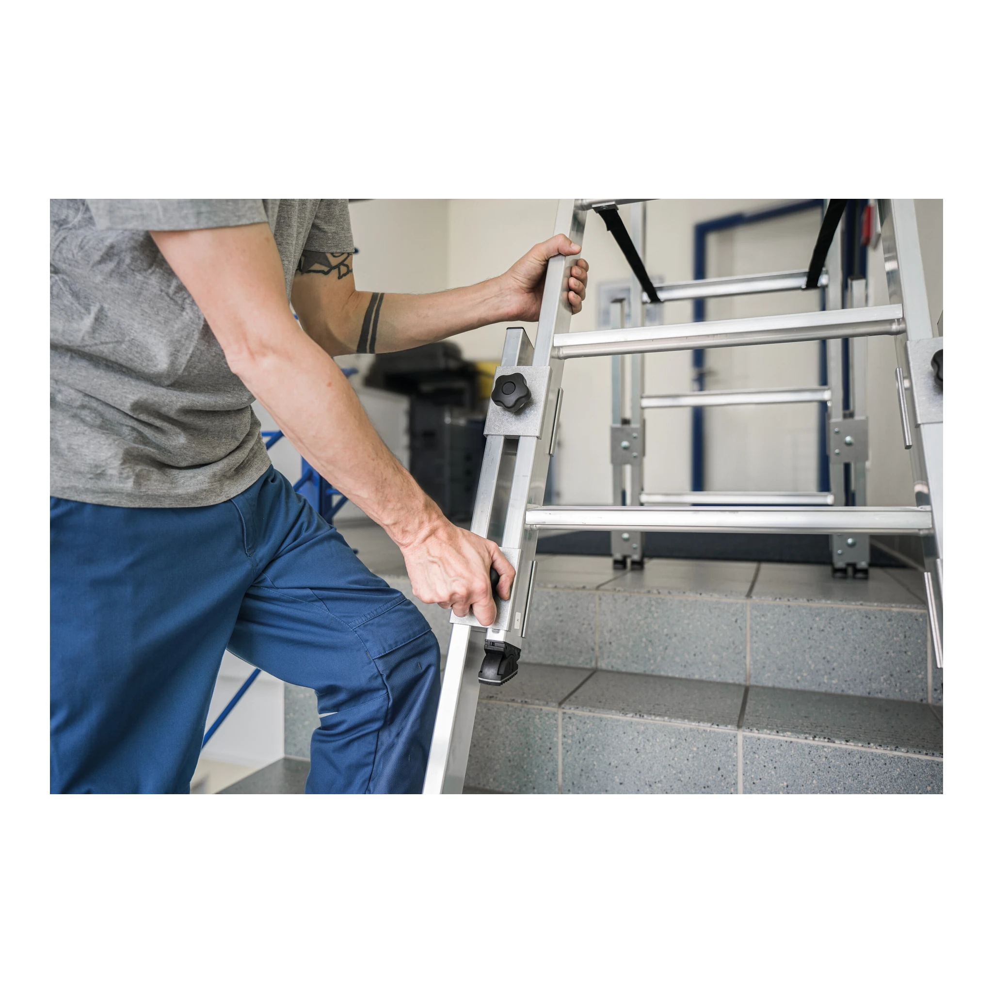MUNK | Stufen-Stehleiter treppengängig 2x5 Stufen – Bild 5
