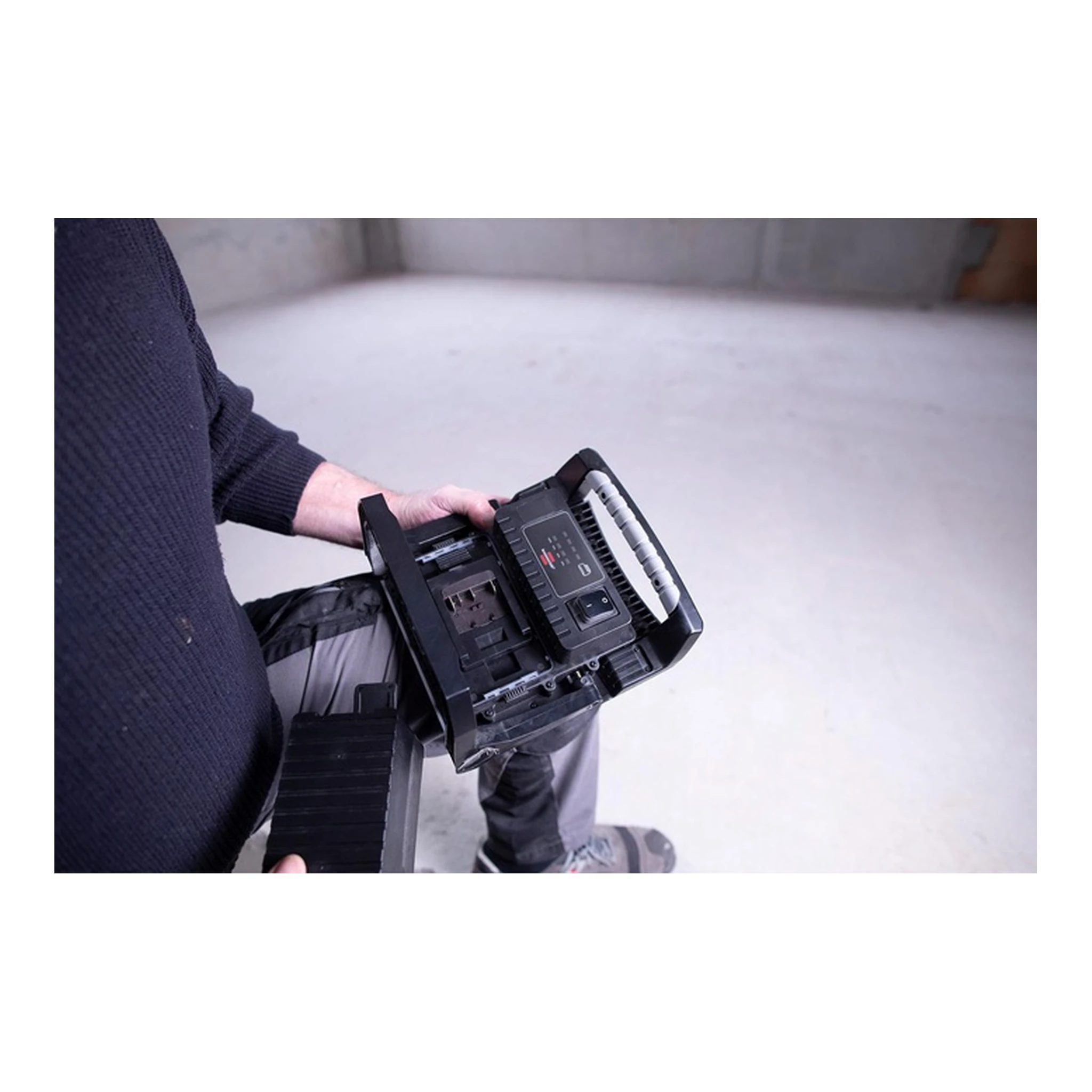 BRENNENSTUHL | LED-Akku-Baustrahler 4000 MA | 40 W 4500 lm – Bild 2